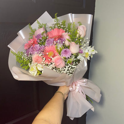 Dalia - Ramo con Gerberas y Rosas