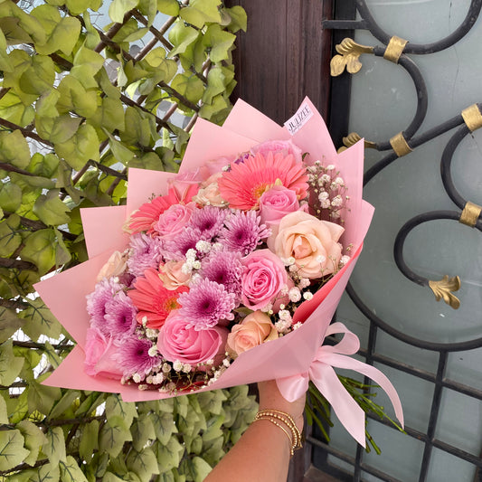 SARY - Ramo Mixto con Gerberas y Rosas